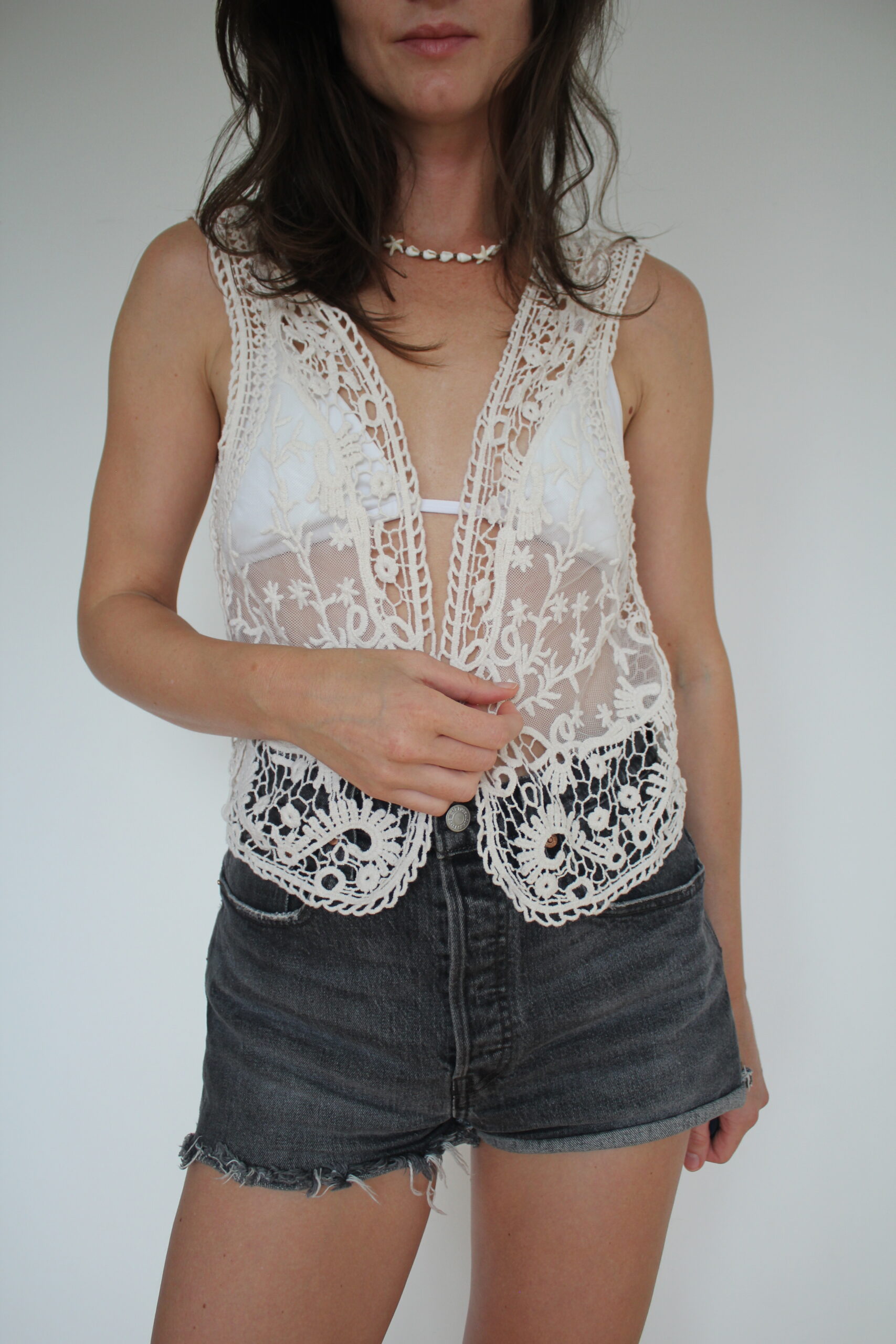 Koronkowy bezrękawnik, S/M - obrazek 5