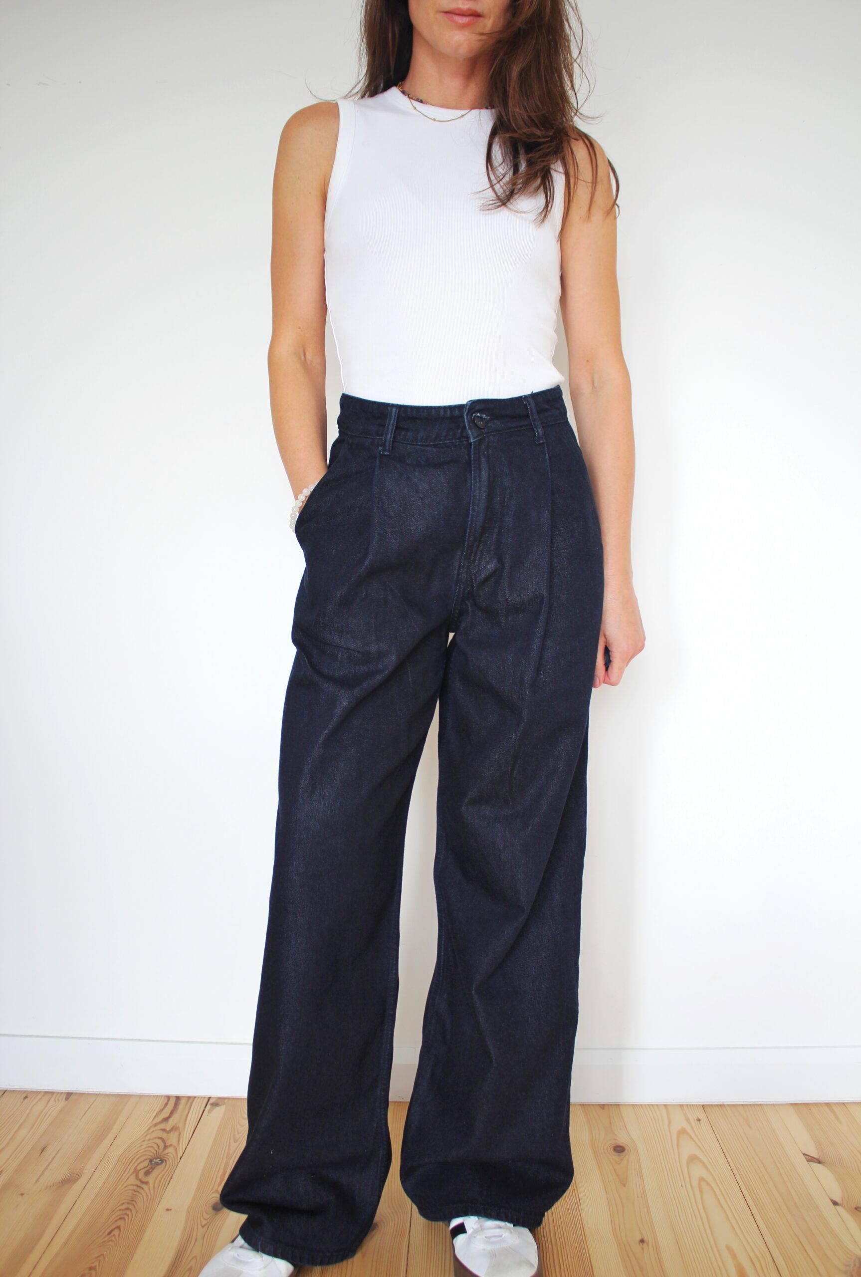 Sztywny jeans, S/XS, Zara